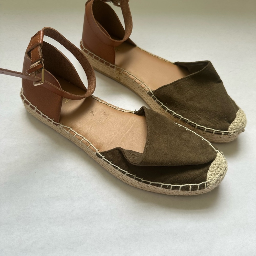 OLD NAVY Brown Espadrille Sandals